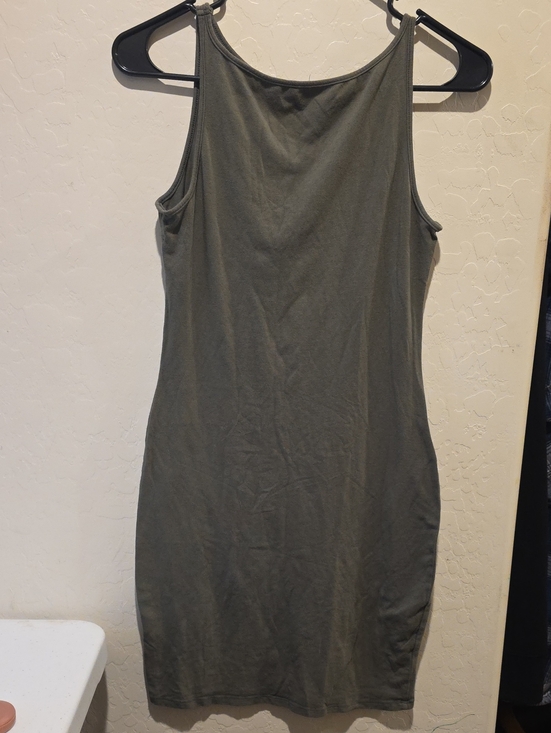 Heart Hips Dresses & Skirts - Heart Hips Olive Tank Midi Dress
